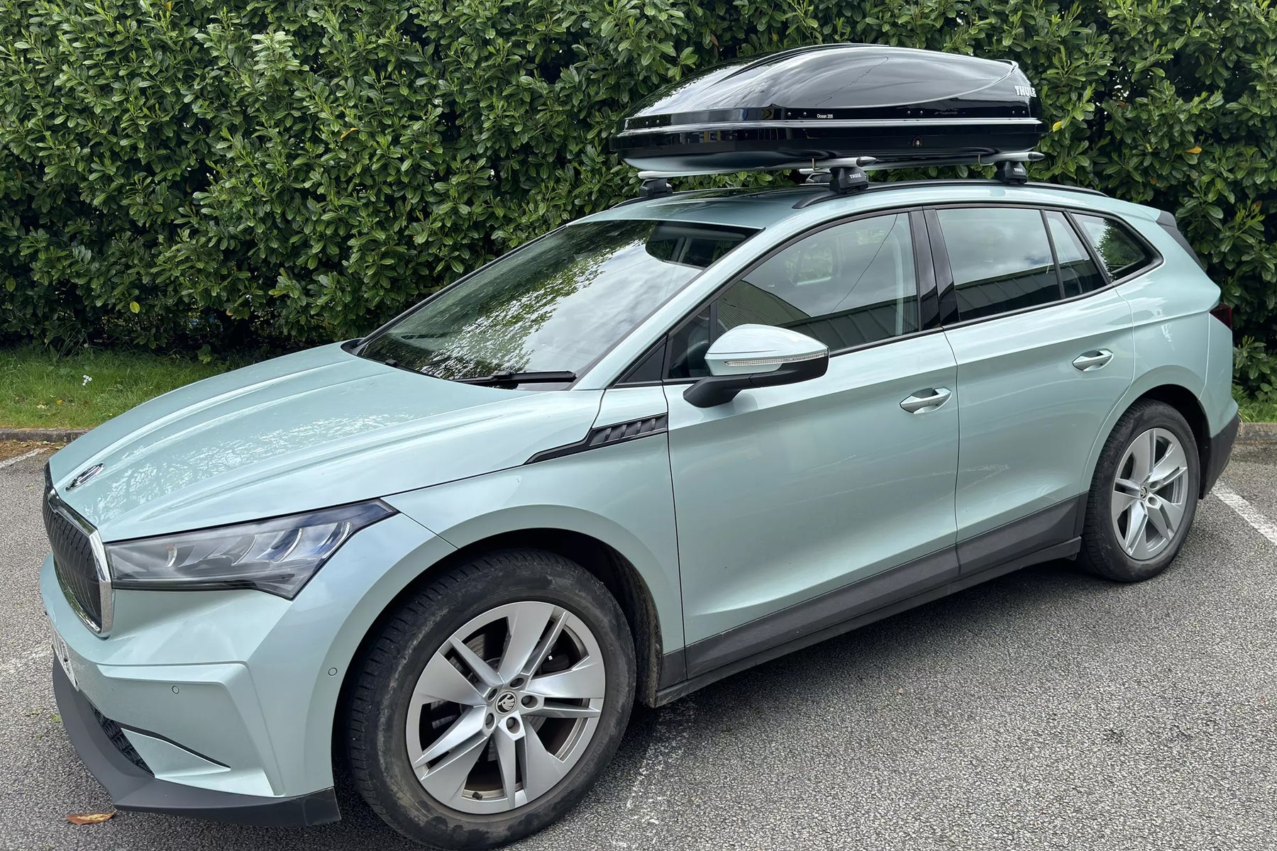 Car Thule Ocean 200 Grey Thule Ocean 200 Roof Boxes – Roof Rack