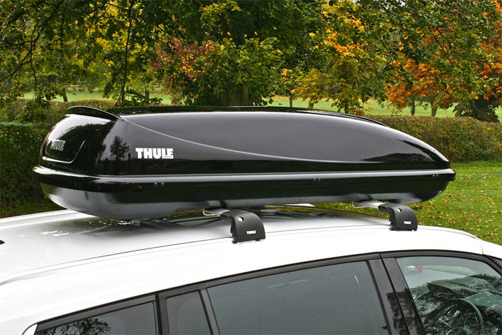 Thule Ocean 600 Black Gloss Roof Box Long & Thin Box Ideal For Carrying A Bike Rack Next To